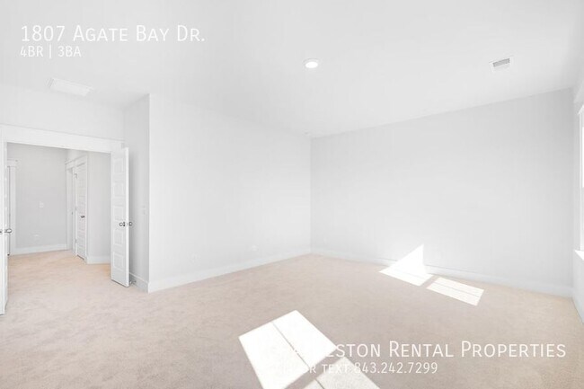 Building Photo - 1807 Agate Bay Dr