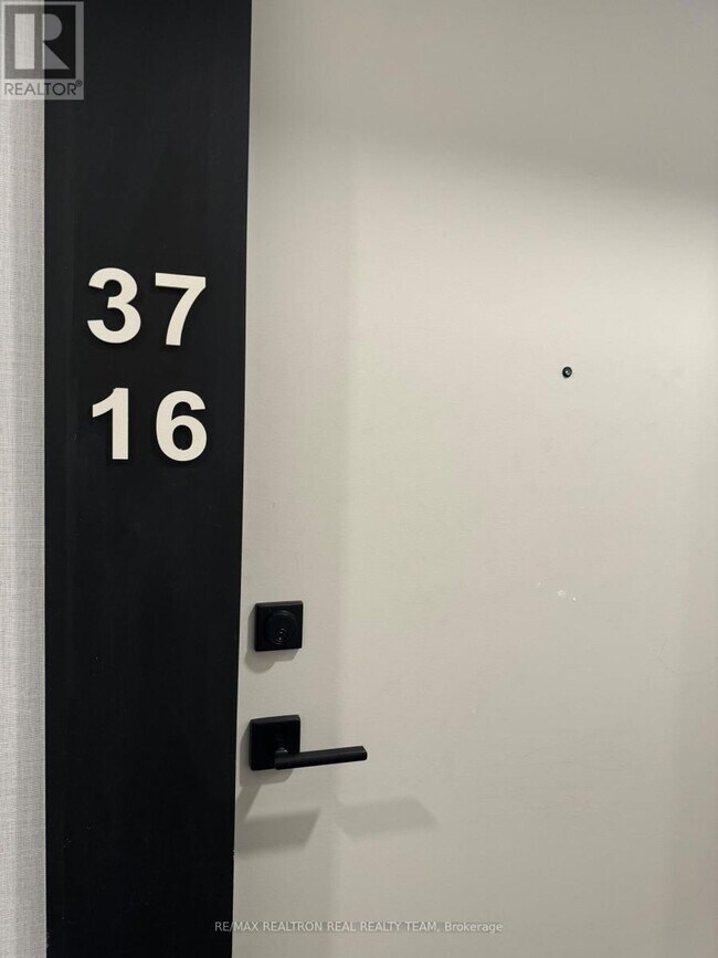 Photo du bâtiment - 319 Jarvis St