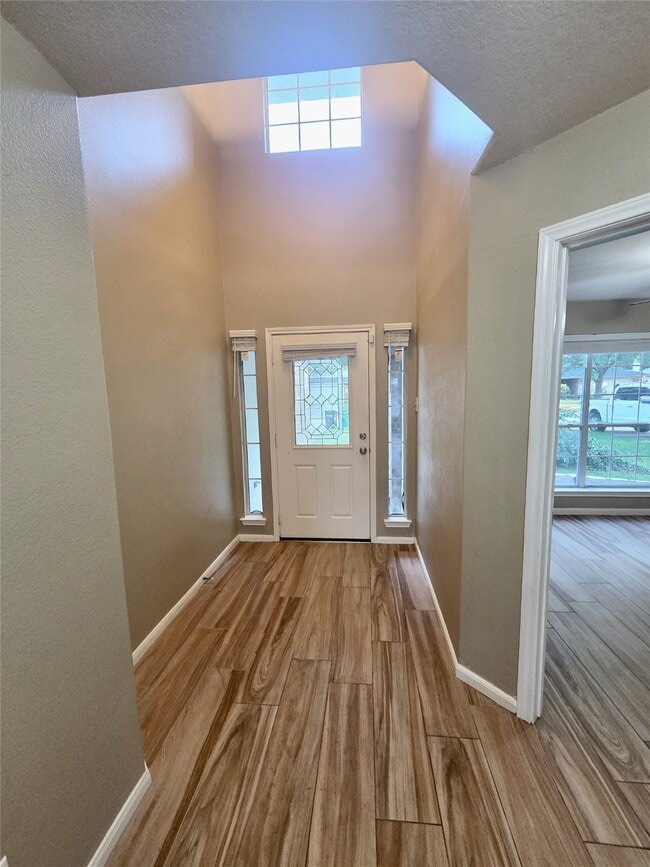 Foto del edificio - 2515 Braley Park Ln