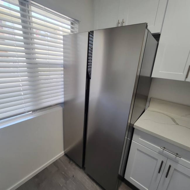 Photo - 3956 Stevely Ave Apartment