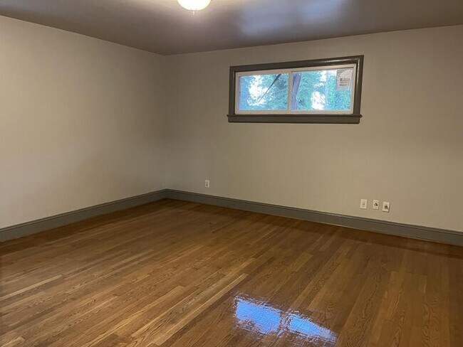 Foto del edificio - 105 Pineland Cir