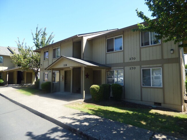 Building Photo - Rent Special: 1/2 Off January Rent!!