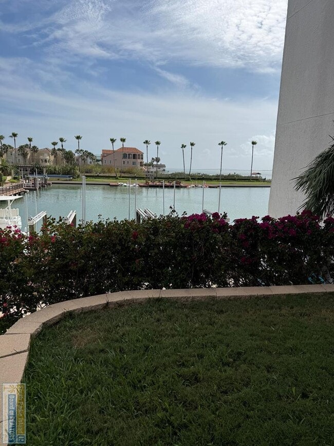 Building Photo - 6201 Padre Blvd