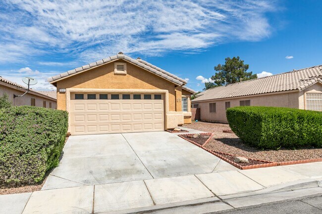 Foto del edificio - Beautifully Remodeled Single-Story Home in NLV