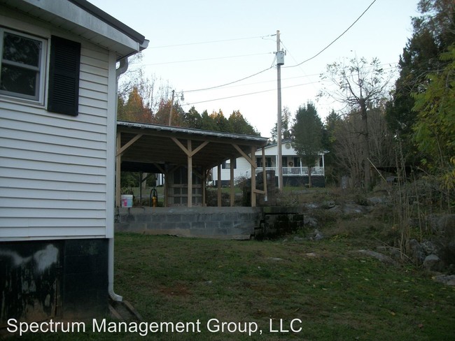 Foto del edificio - 2317 Walker Rd