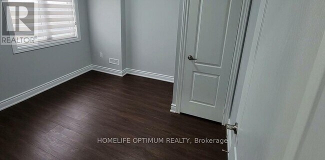 Building Photo - 165 Russell Creek Dr