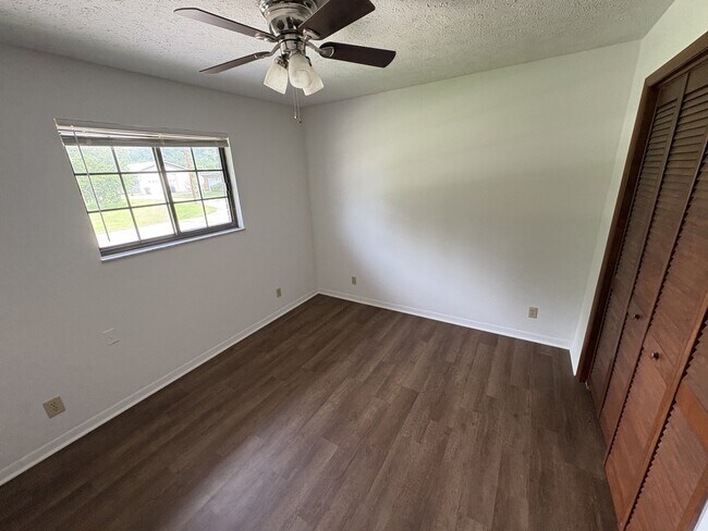 Foto del edificio - 10502 County Rd 107