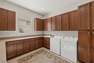 Building Photo - 4926 Andros Dr