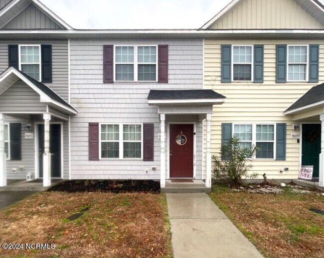Building Photo - 4007 Grandeur Ave