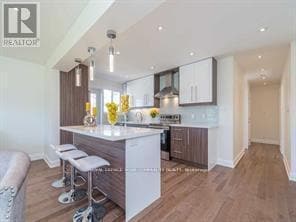 Photo du bâtiment - 112 Murray Dr