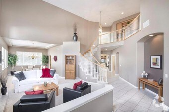 Foto principal - 544 Green Mountain St