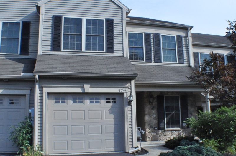 Primary Photo - 2096 Deer Run Dr