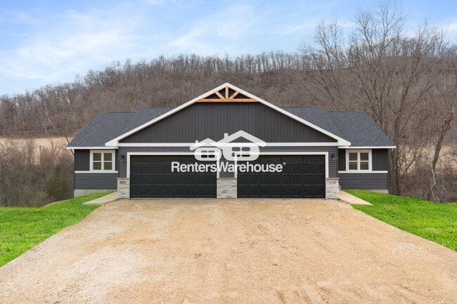 Building Photo - S1546 Shawnee Dr