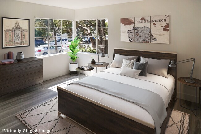 Building Photo - 219 E Chestnut St