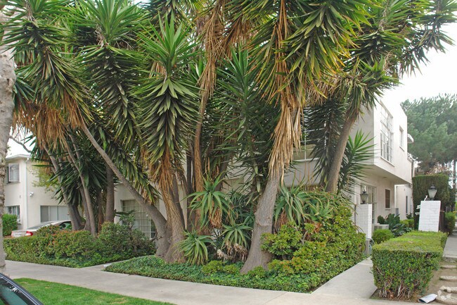 Foto del edificio - 426 S Maple Dr