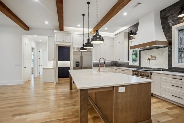 Foto del edificio - 3845 Hillcrest Dr SE