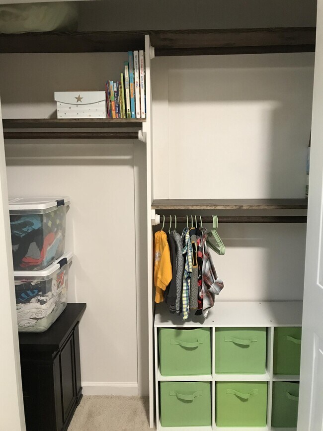 Foto del edificio - 9217 Springwood Ct