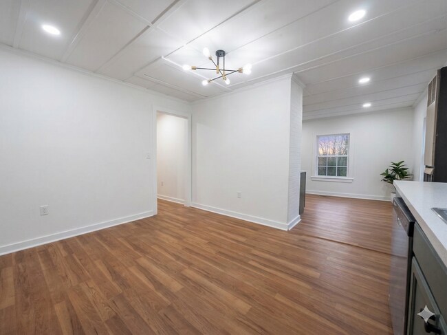 Foto del edificio - 524 North Dr