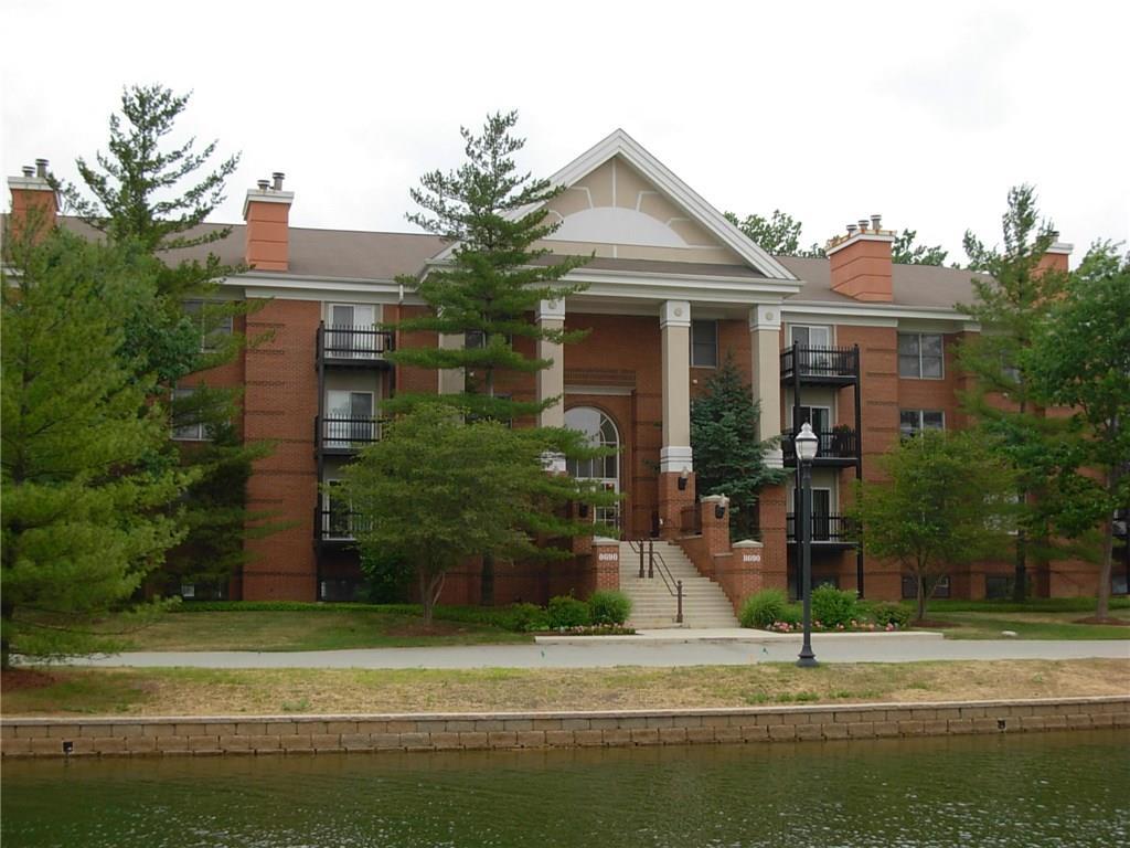 8690 Jaffa Ct W Dr, Indianapolis, IN 46260 Condo for Rent in