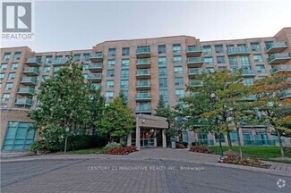 Building Photo - 3-513 Ellesmere St