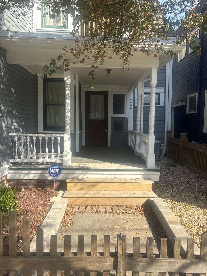 4408 Bridge Ave Cleveland, OH 44113 – photo 3