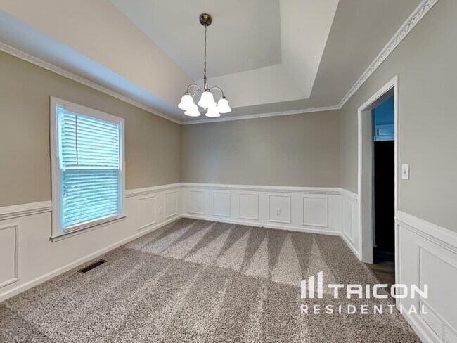 Foto del edificio - 220 Pepperdine Way