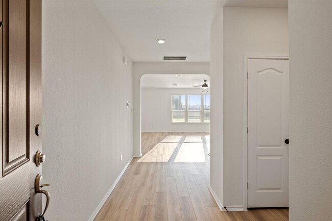 Building Photo - 4501 Capua Ct