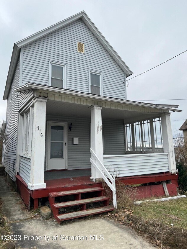 916 Orchard St, Scranton, PA 18505 House Rental in Scranton, PA