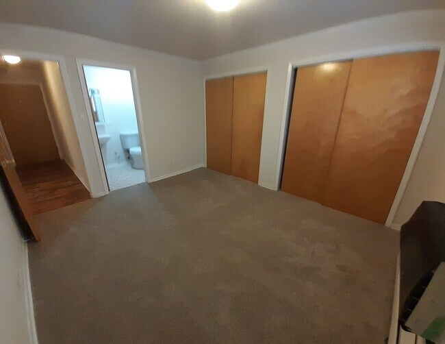 5424 W Ferdinand St Unit 102, Chicago, IL 60644 Condo for Rent in