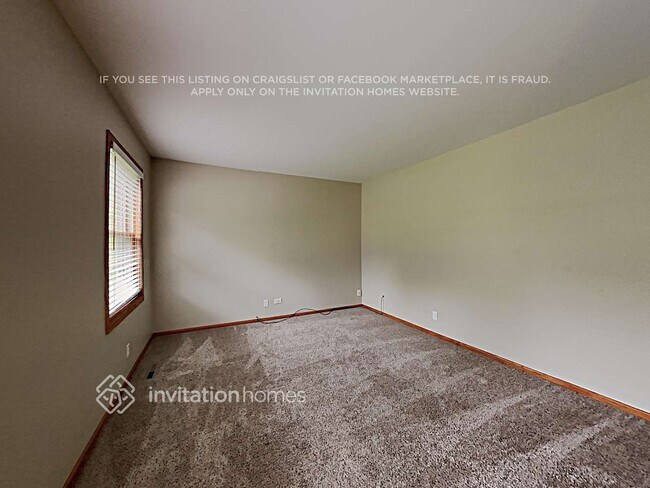 Building Photo - 330 Bayberry Ct