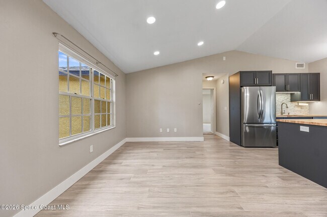 Foto del edificio - 436 Trier Rd NW