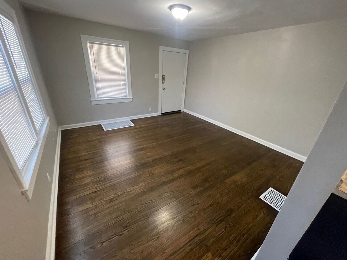 Foto del edificio - 2 Bedroom Bungalow in South Broad Ripple