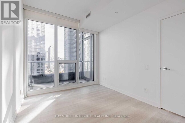 Photo du bâtiment - 80 Queens Wharf Rd