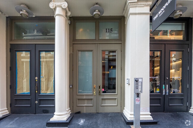 Building Photo - 113-115 Mercer St