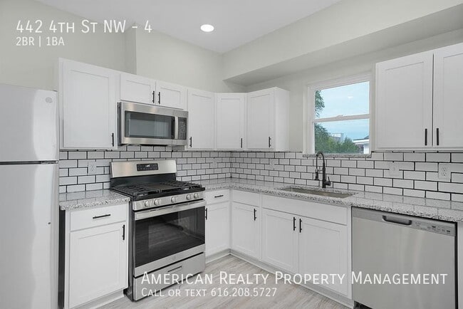 Foto del edificio - 442 4th St NW