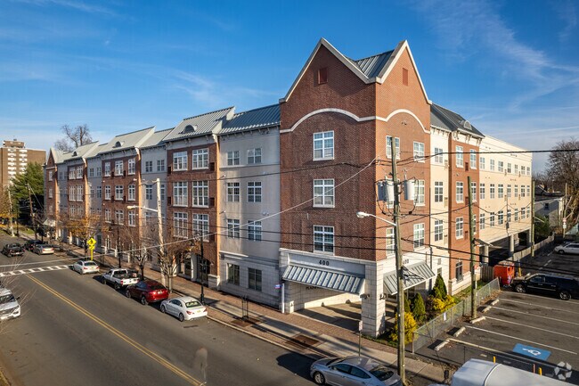 The Monarch at Plainfield