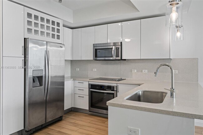 Foto del edificio - 999 SW 1st Ave