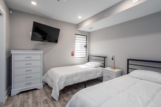 Foto del edificio - 1443 N 8th St