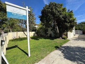 Building Photo - 1344 S Hudson Ave