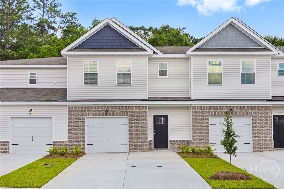 Foto principal - 446 Gov Treutlen Cir