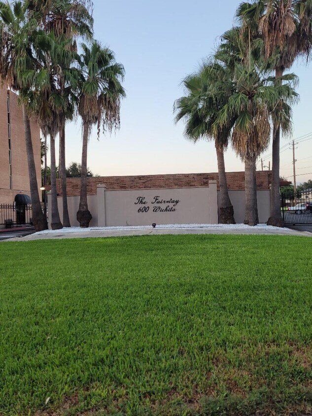 600 Wichita Ave Unit 201, McAllen, TX 78503 Condo for Rent in McAllen