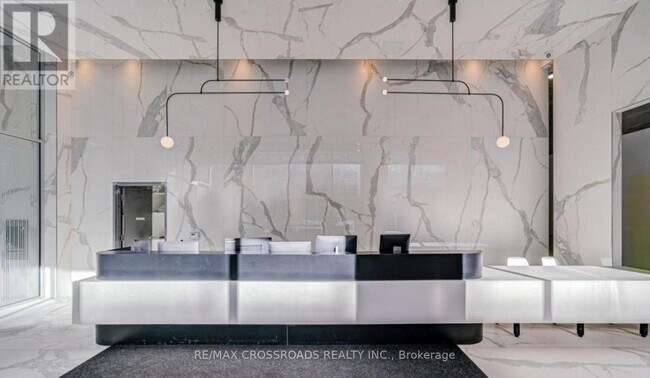 Photo du bâtiment - 88 Queen St E