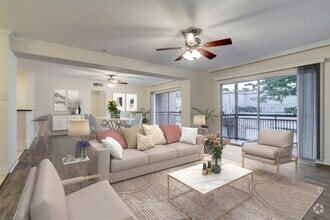 Building Photo - 4515 Briar Hollow Pl