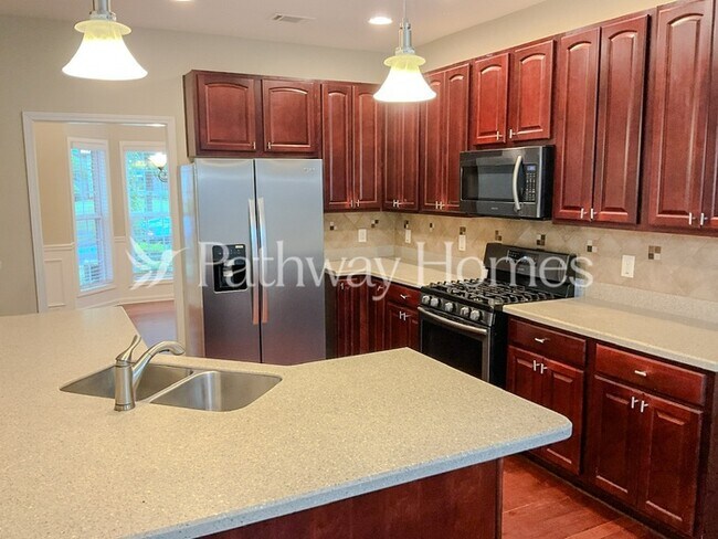 Building Photo - 7959 Larksview Dr
