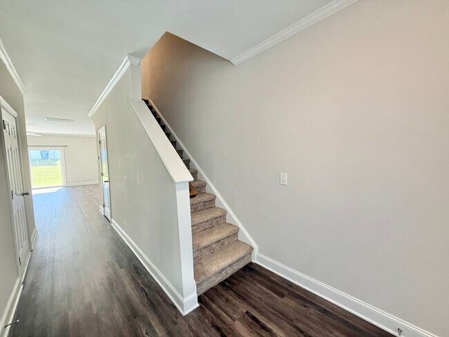 Foto del edificio - 6924 Thalweg Dr