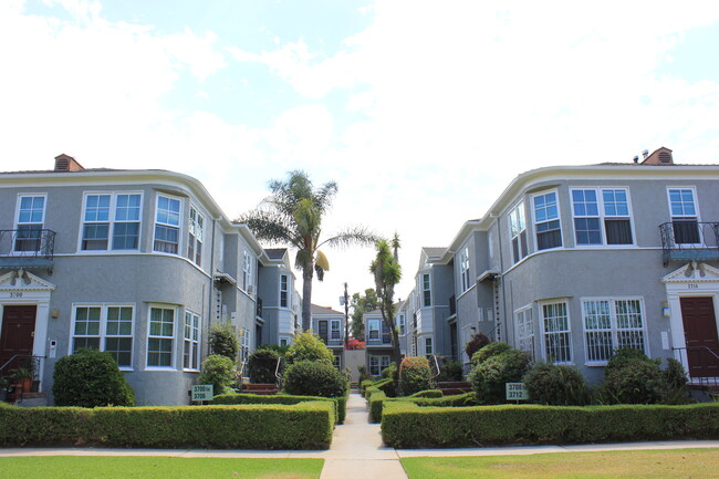 Foto del edificio - 3706 W Adams Blvd