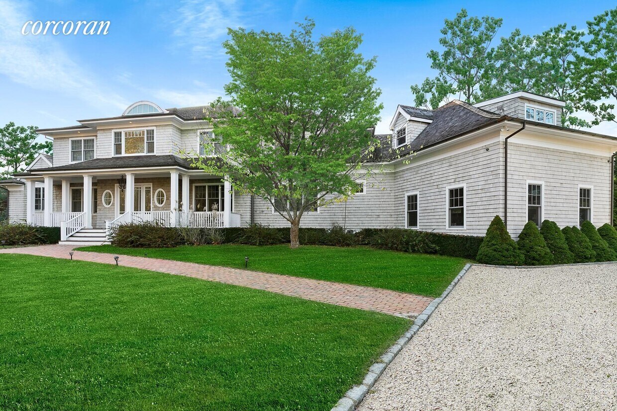 22 Gardiners Path, Sag Harbor, NY 11963 House Rental in Sag Harbor