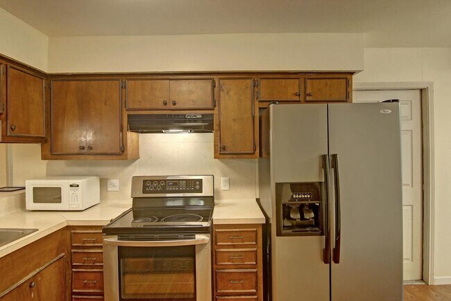 Foto del edificio - 11401 Woodway Creek Dr
