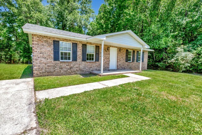 Foto del edificio - Charming single-story ranch-style home loc...