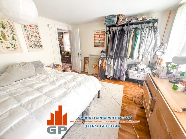 Foto del edificio - 222 Maple St